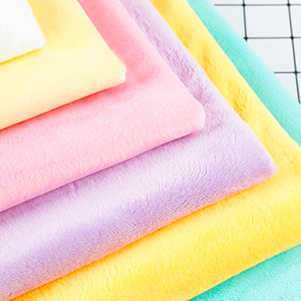 ショートベルベットポリエステル生地,無地のぬいぐるみ,大きい - Home.Textiles Cushion のレビューと価格